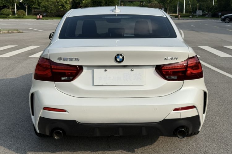 Used BMW 1 Series 2023 120i M Sport Night Edition Exterior 5