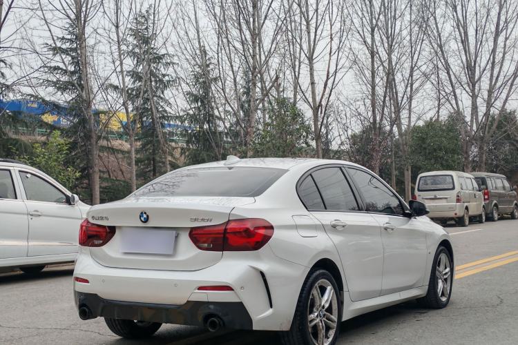 Used BMW 1 Series 2023 120i M Sport Night Edition Exterior 6