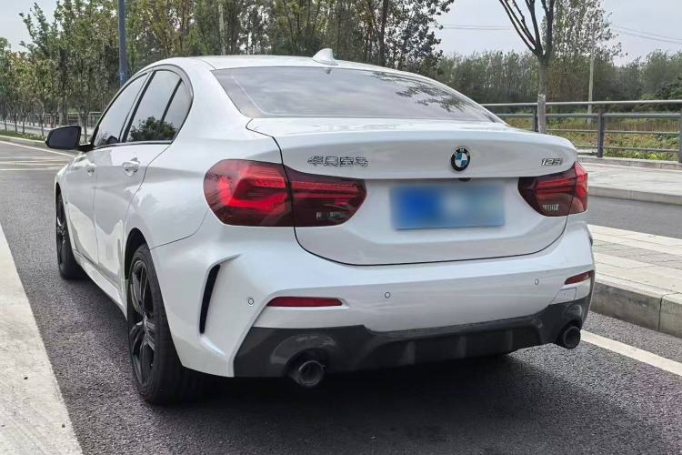 Used BMW 1 Series 2023 125i M Sport Night Edition Exterior 6