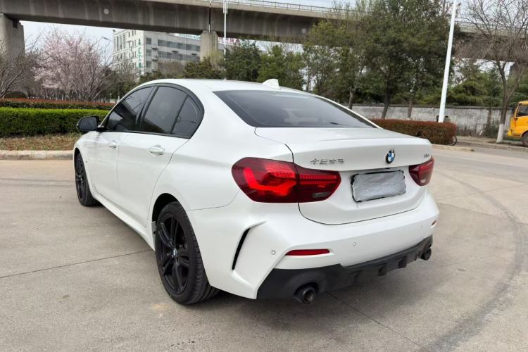 Used BMW 1 Series 2023 125i M Sport Night Edition Exterior 7