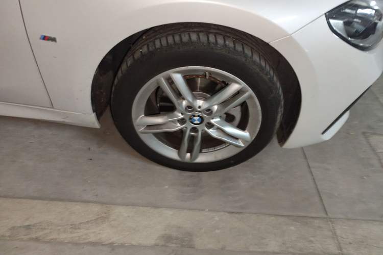 Used BMW 1 Series 2023 120i M Sport Night Edition Exterior 7