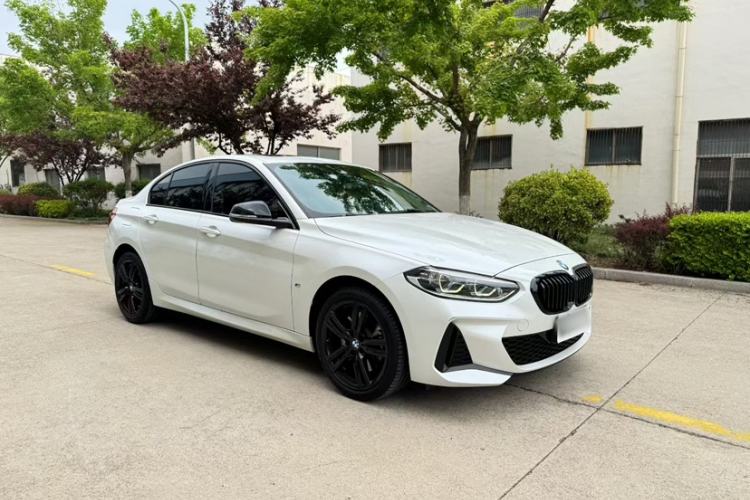 Used BMW 1 Series 2023 125i M Sport Night Edition Exterior 7