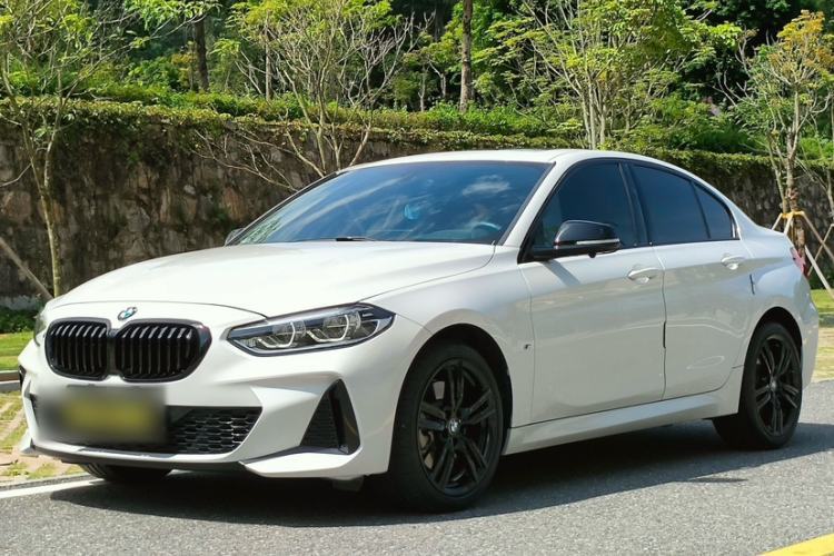Used BMW 1 Series 2023 125i M Sport Night Edition Guazi used car, China used car export, Used car for sale, Used cars, Cheapest cars for sale
