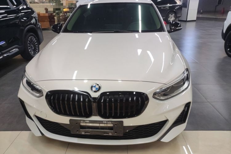 Used BMW 1 Series 2023 120i M Sport Night Edition Front