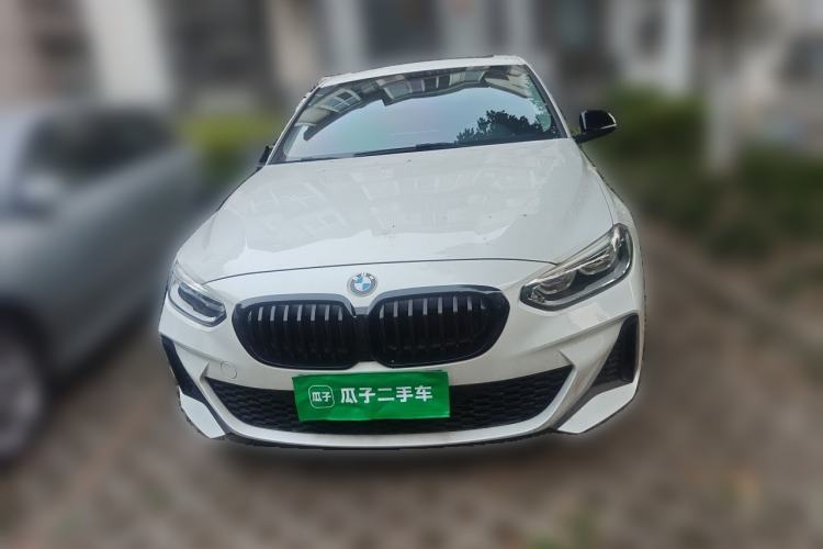 Used BMW 1 Series 2023 125i M Sport Night Edition Front