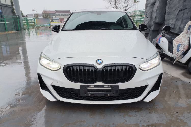 Used BMW 1 Series 2023 120i M Sport Night Edition Front