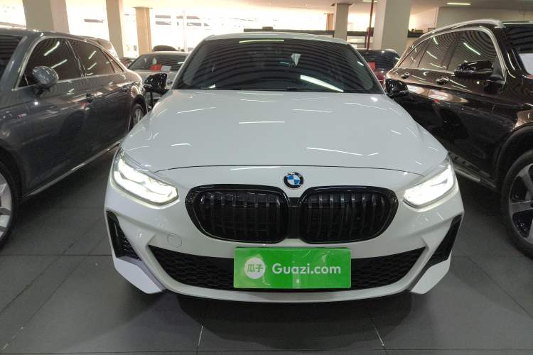 Used BMW 1 Series 2023 125i M Sport Night Edition Front
