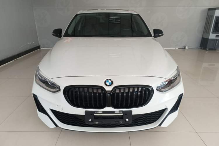 Used BMW 1 Series 2023 125i M Sport Night Edition Front