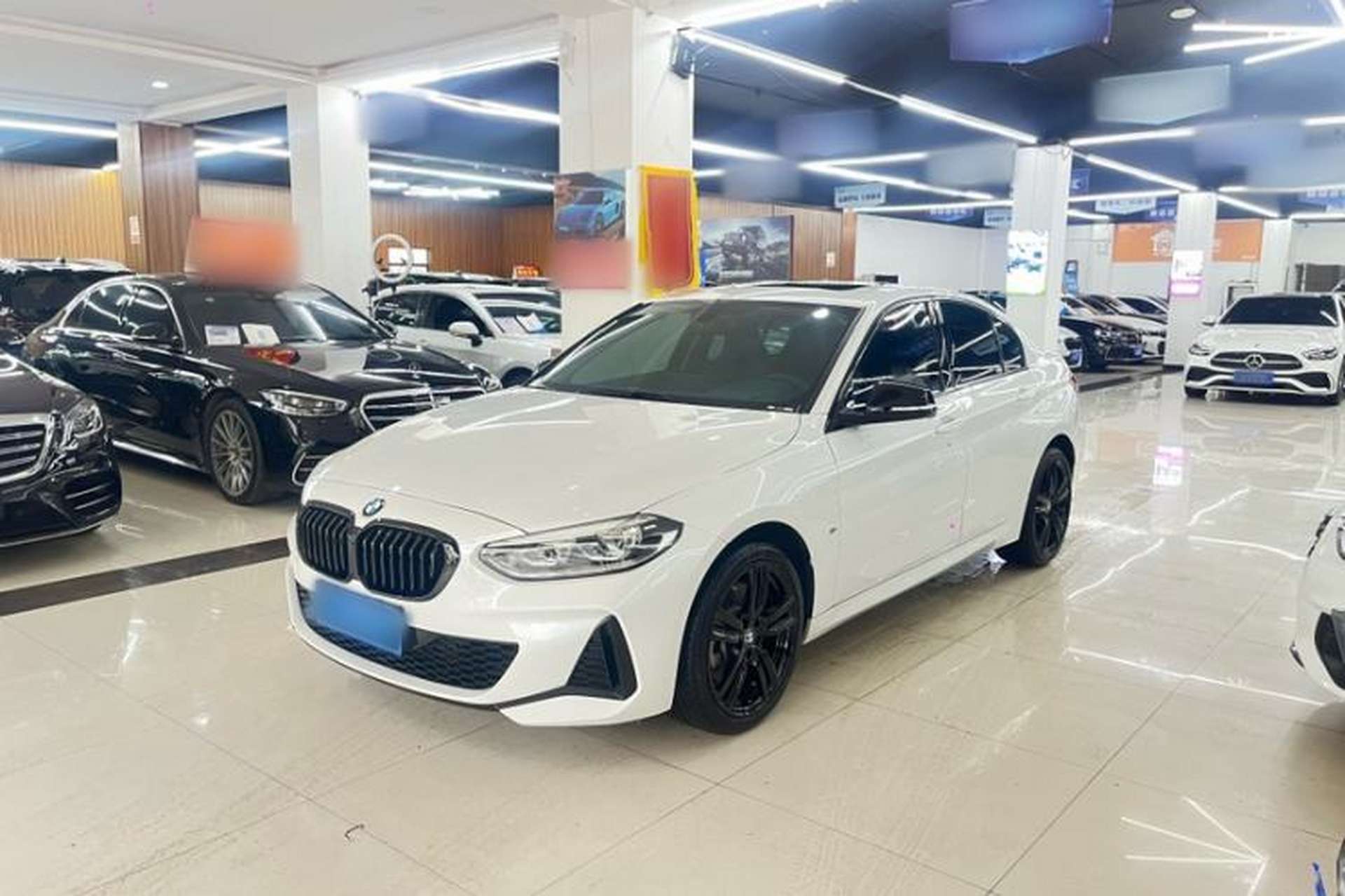 Used BMW 1 Series 2023 125i M Sport Night Edition Front Left 45 Deg