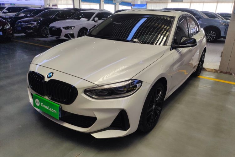 Used BMW 1 Series 2023 125i M Sport Night Edition Front Left 45 Deg