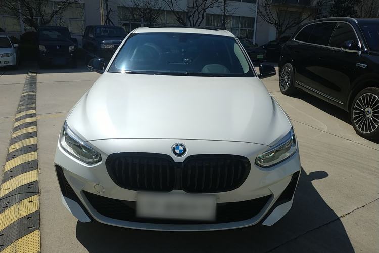 Used BMW 1 Series 2023 125i M Sport Night Edition Front