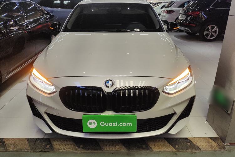 Used BMW 1 Series 2023 125i M Sport Night Edition Front