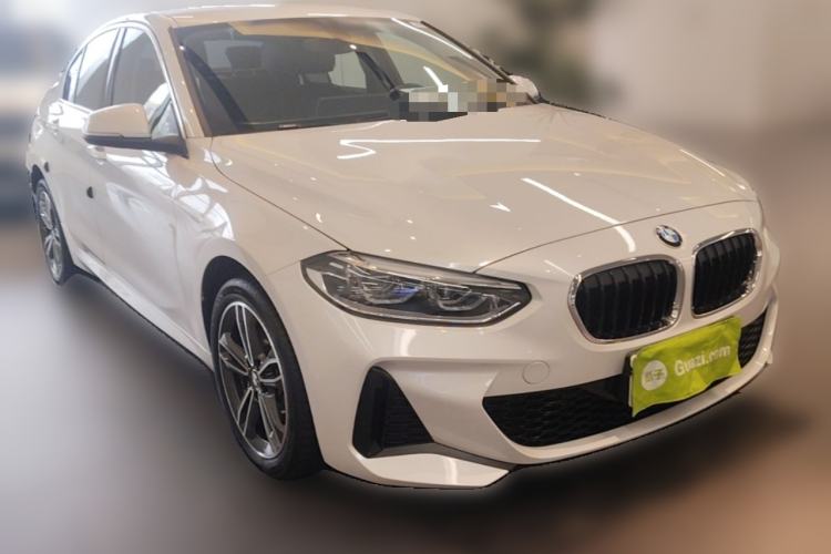 Used BMW 1 Series 2023 120i M Sport Edition Front Right 45 Deg