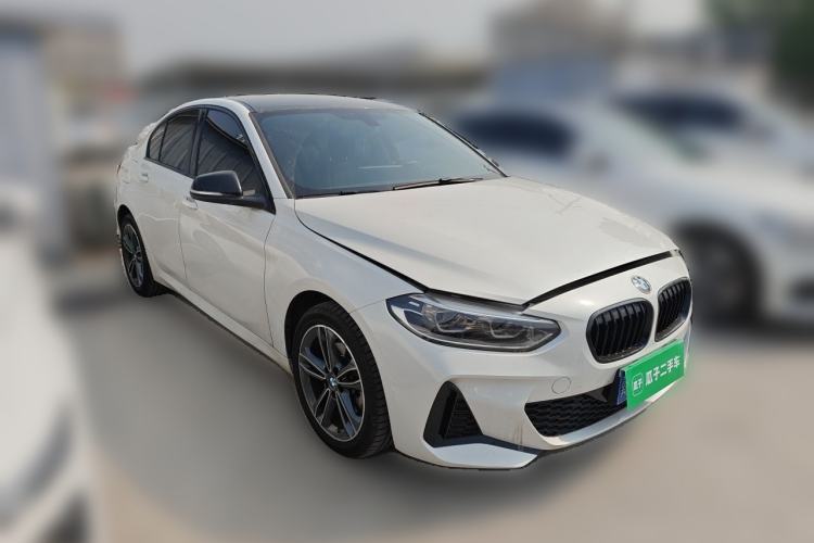 Used BMW 1 Series 2023 120i M Sport Edition Front Right 45 Deg