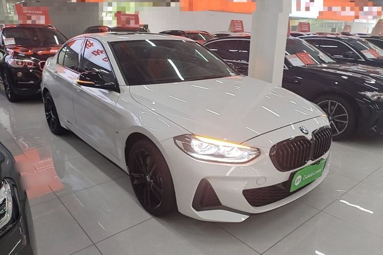 Used BMW 1 Series 2023 125i M Sport Night Edition Front Right 45 Deg