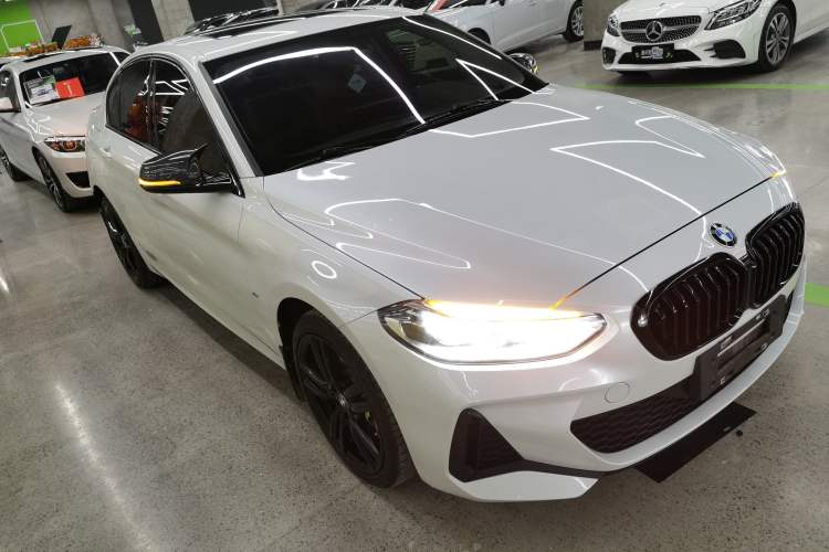 Used BMW 1 Series 2023 125i M Sport Night Edition Front Right 45 Deg