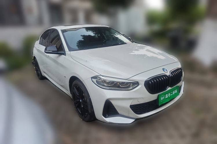 Used BMW 1 Series 2023 125i M Sport Night Edition Front Right 45 Deg