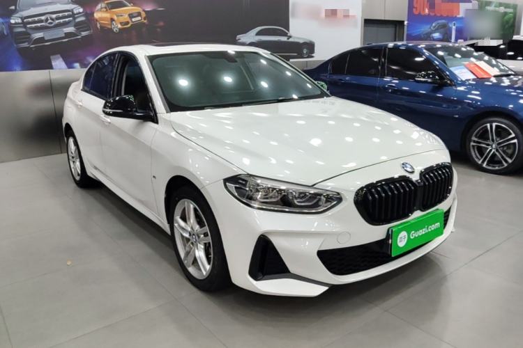 Used BMW 1 Series 2023 120i M Sport Night Edition Front Right 45 Deg