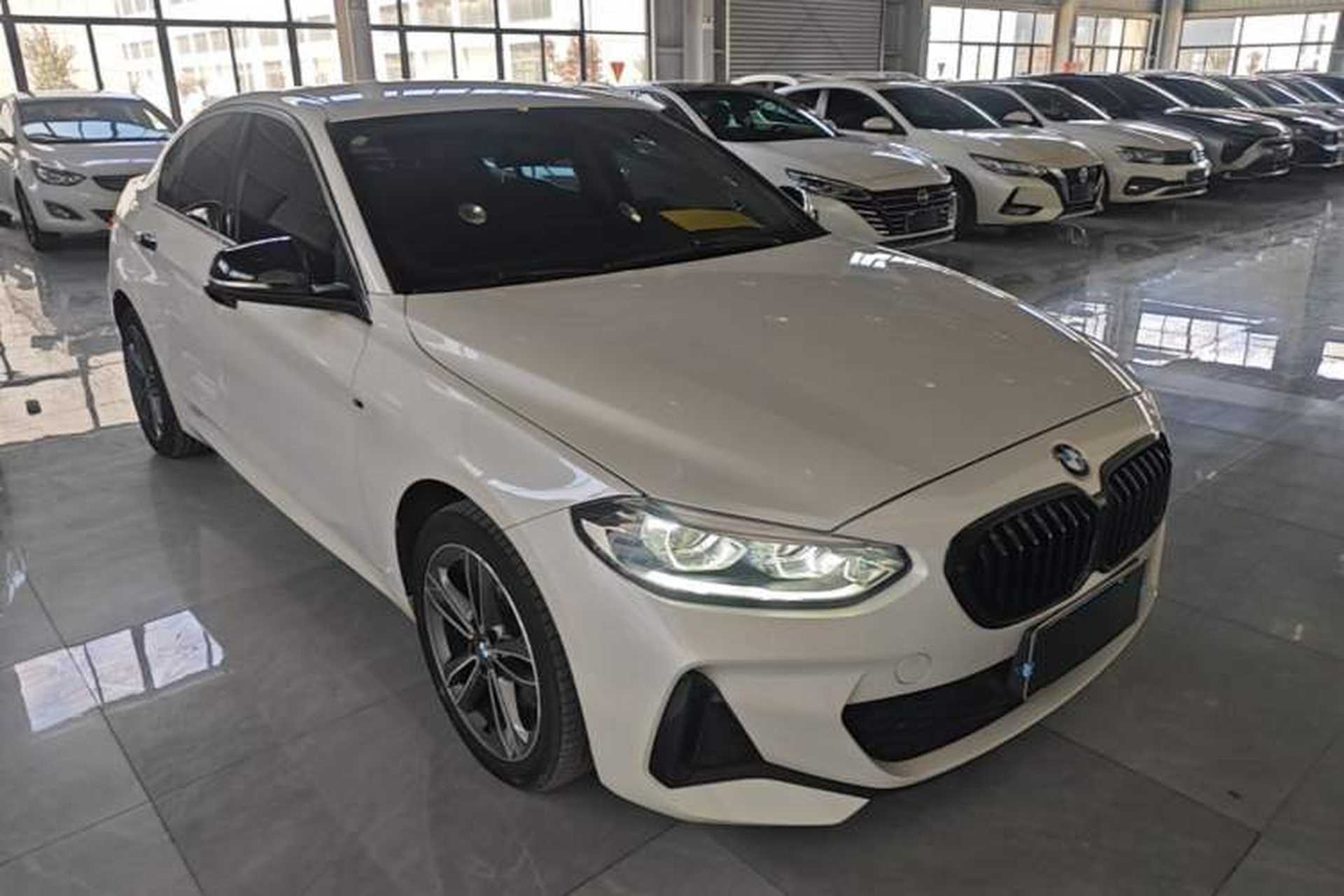 Used BMW 1 Series 2023 120i M Sport Edition Front Right 45 Deg