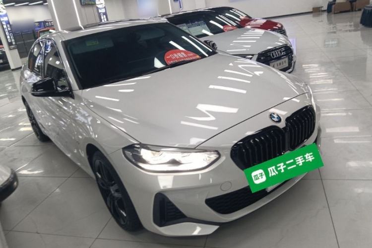 Used BMW 1 Series 2023 125i M Sport Night Edition Front Right 45 Deg