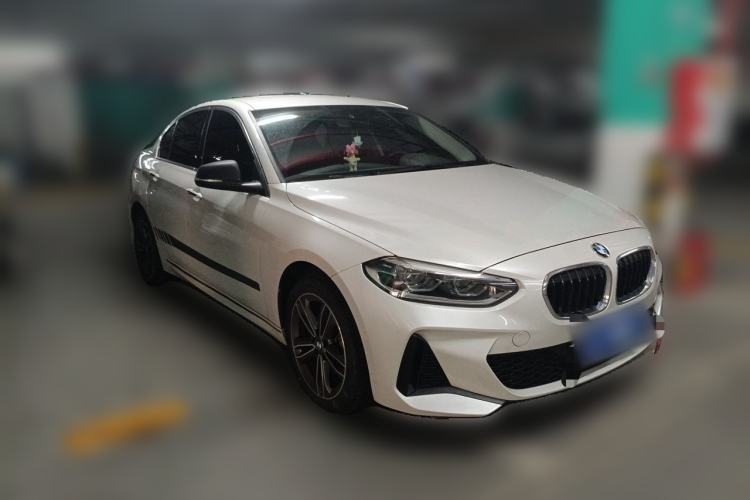 Used BMW 1 Series 2023 120i M Sport Edition Front Right 45 Deg