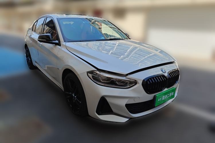 Used BMW 1 Series 2023 125i M Sport Night Edition Front Right 45 Deg