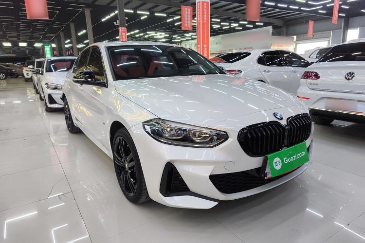 Used BMW 1 Series 2023 125i M Sport Night Edition Front Right 45 Deg