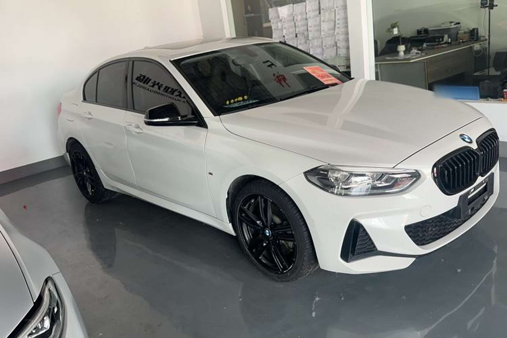 Used BMW 1 Series 2023 125i M Sport Night Edition Front Right 45 Deg