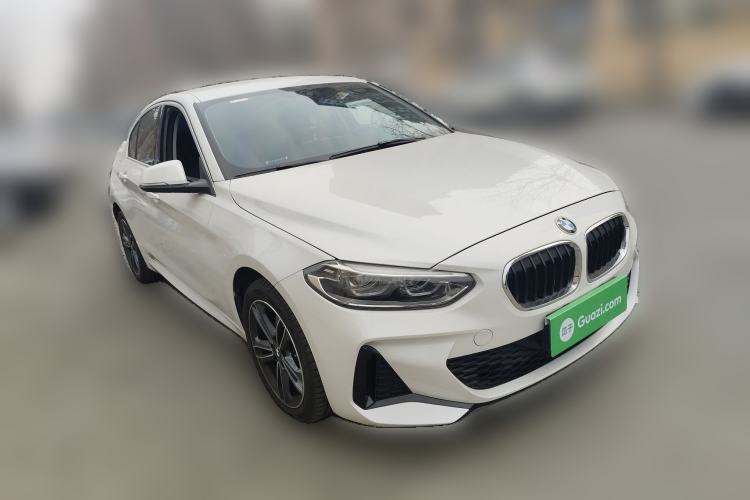 Used BMW 1 Series 2023 120i M Sport Edition Front Right 45 Deg