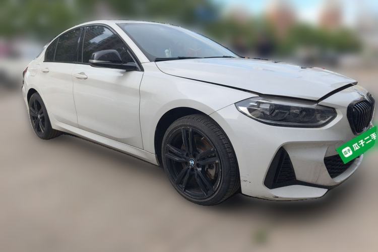 Used BMW 1 Series 2023 125i M Sport Night Edition Front Right 45 Deg