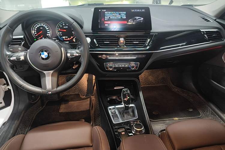 Used BMW 1 Series 2023 125i M Sport Night Edition Gear Lever