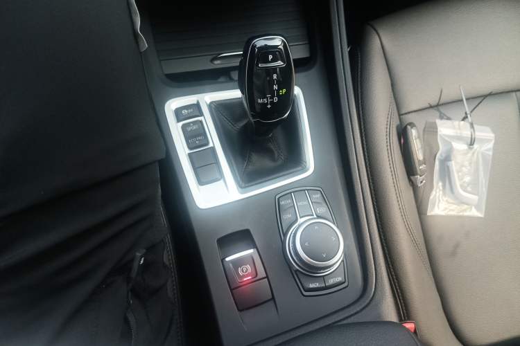 Used BMW 1 Series 2023 120i M Sport Edition Gear Lever