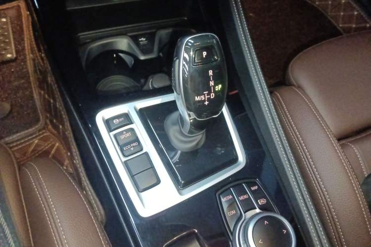 Used BMW 1 Series 2023 125i M Sport Night Edition Gear Lever