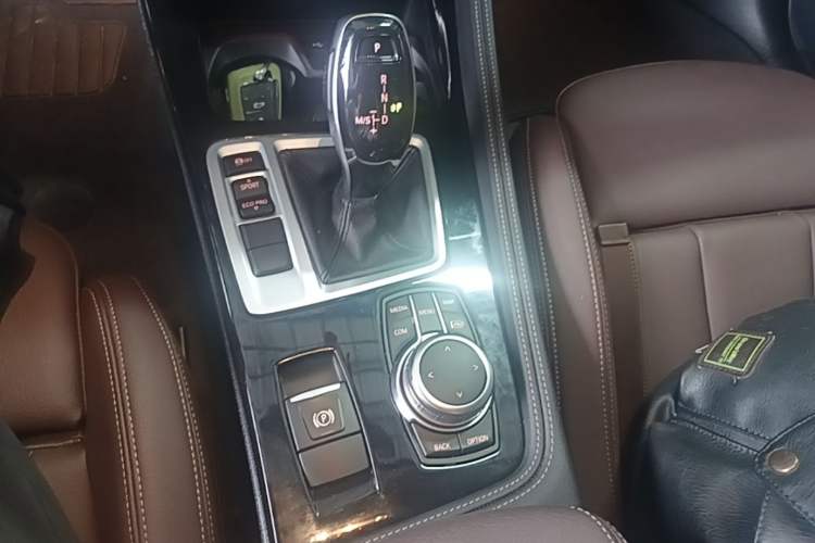 Used BMW 1 Series 2023 125i M Sport Night Edition Gear Lever