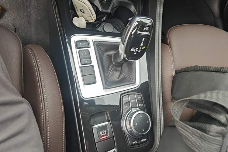 Used BMW 1 Series 2023 125i M Sport Night Edition Gear Lever