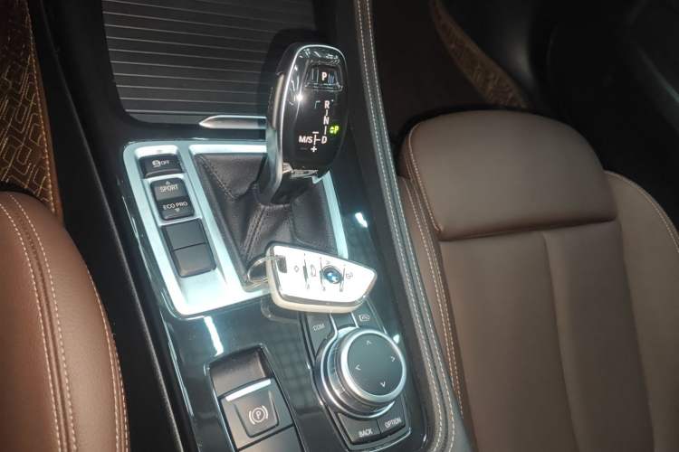 Used BMW 1 Series 2023 120i M Sport Night Edition Gear Lever