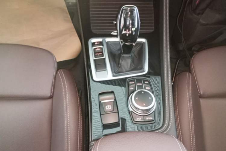 Used BMW 1 Series 2023 120i M Sport Night Edition Gear Lever