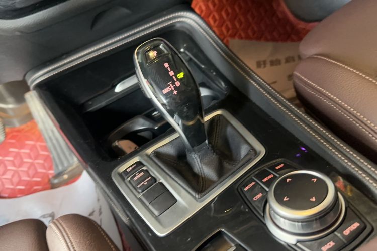 Used BMW 1 Series 2023 125i M Sport Night Edition Gear Lever