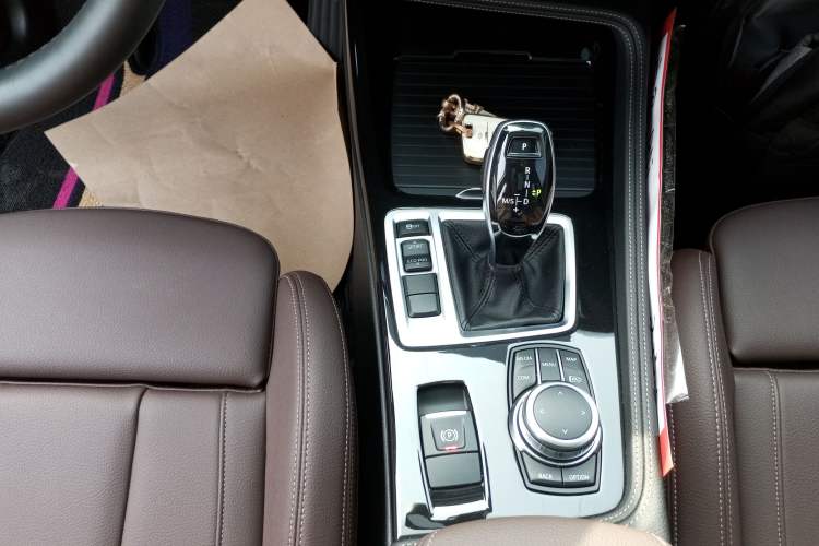 Used BMW 1 Series 2023 125i M Sport Night Edition Gear Lever
