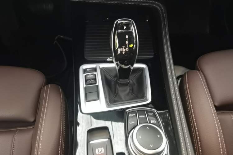 Used BMW 1 Series 2023 125i M Sport Night Edition Gear Lever