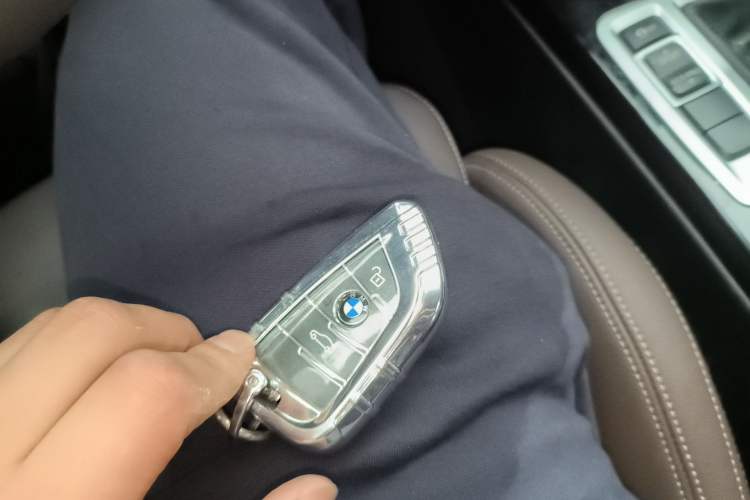 Used BMW 1 Series 2023 120i M Sport Night Edition Interior 1