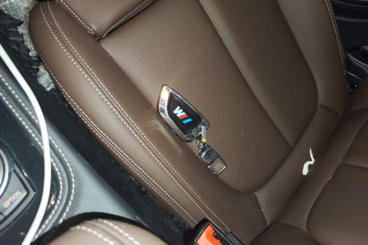 Used BMW 1 Series 2023 120i M Sport Night Edition Interior 1