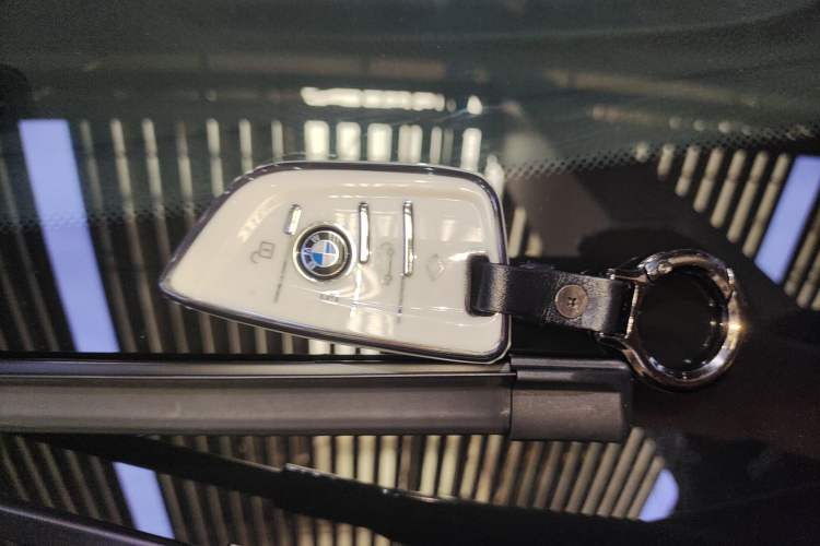 Used BMW 1 Series 2023 125i M Sport Night Edition Interior 1