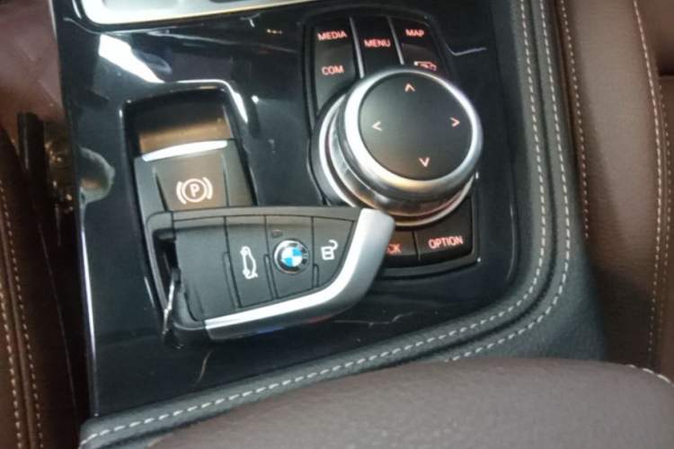 Used BMW 1 Series 2023 125i M Sport Night Edition Interior 1