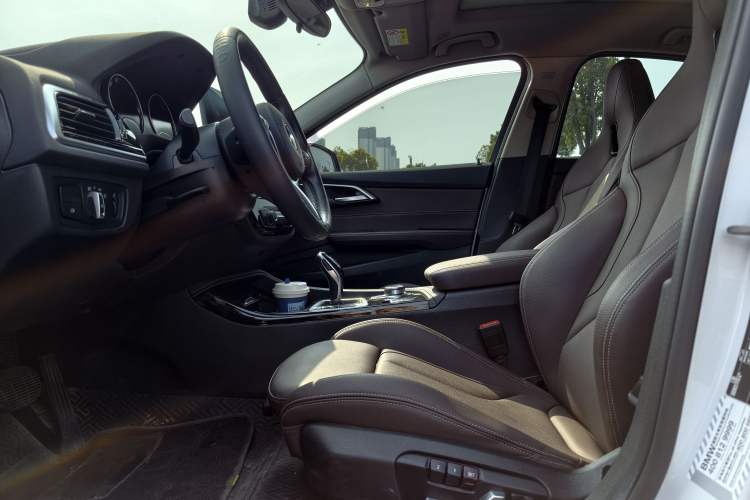 Used BMW 1 Series 2023 125i M Sport Night Edition Interior 2
