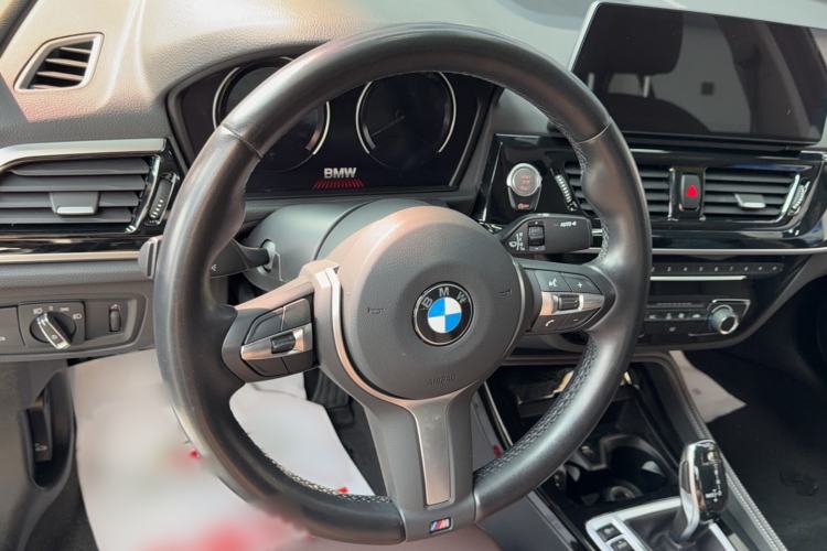 Used BMW 1 Series 2023 120i M Sport Night Edition Interior 2