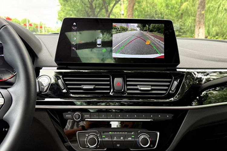 Used BMW 1 Series 2023 125i M Sport Night Edition Interior 3