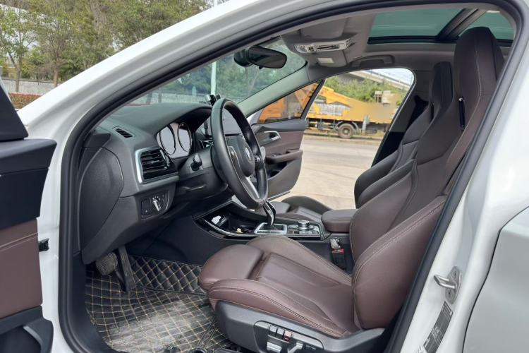 Used BMW 1 Series 2023 125i M Sport Night Edition Interior 3