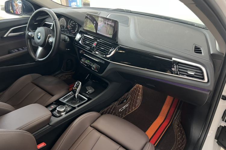 Used BMW 1 Series 2023 125i M Sport Night Edition Interior 6