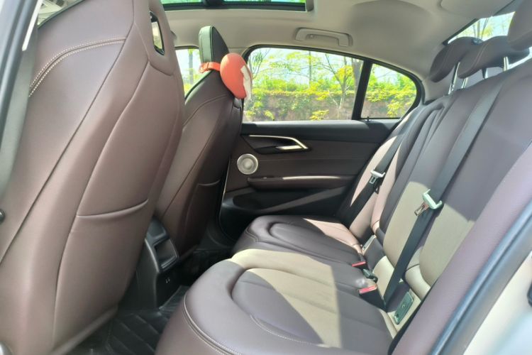 Used BMW 1 Series 2023 125i M Sport Night Edition Interior 6